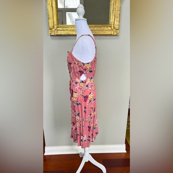 Floral Button-Down Dress - Picture 2 of 3